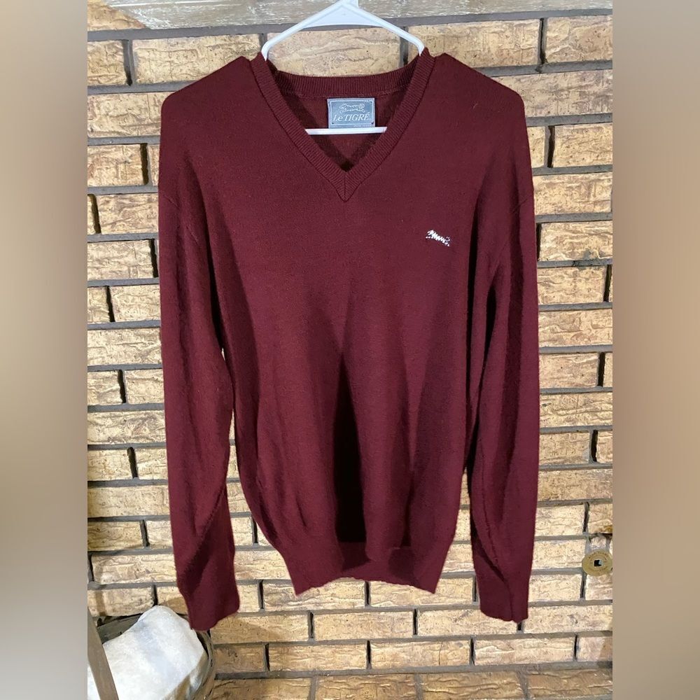 Le Tigre maroon sweater‎
